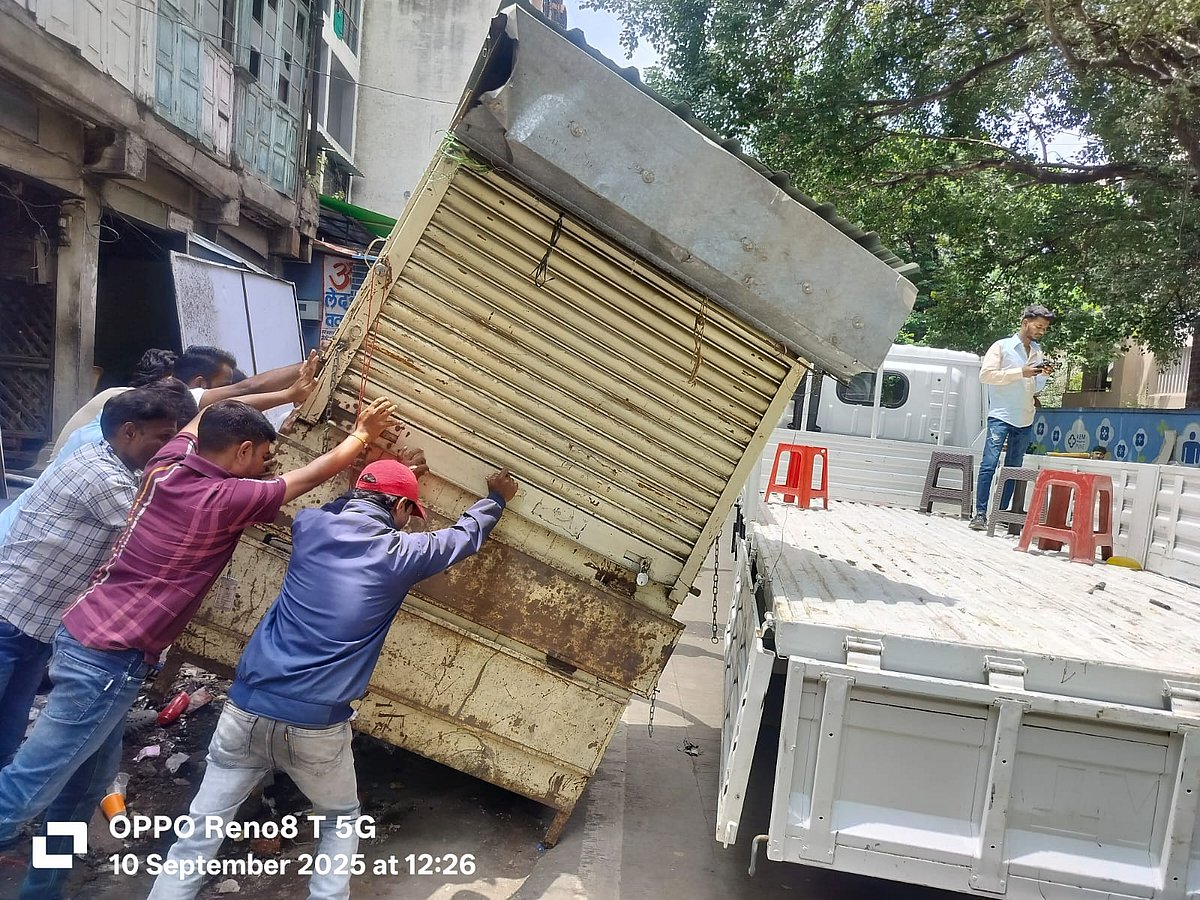 Pune: PMC’s Encroachment Drive Clears Footpaths In Aundh, Baner, Hadapsar & More