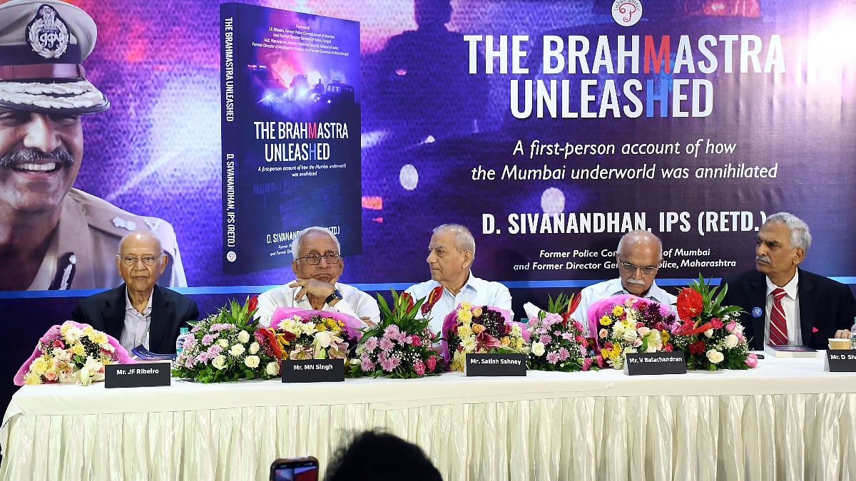 Former top cops gather at the launch of ex-Mumbai Commissioner D. Sivanandhan’s book ‘The Brahmastra Unleashed’