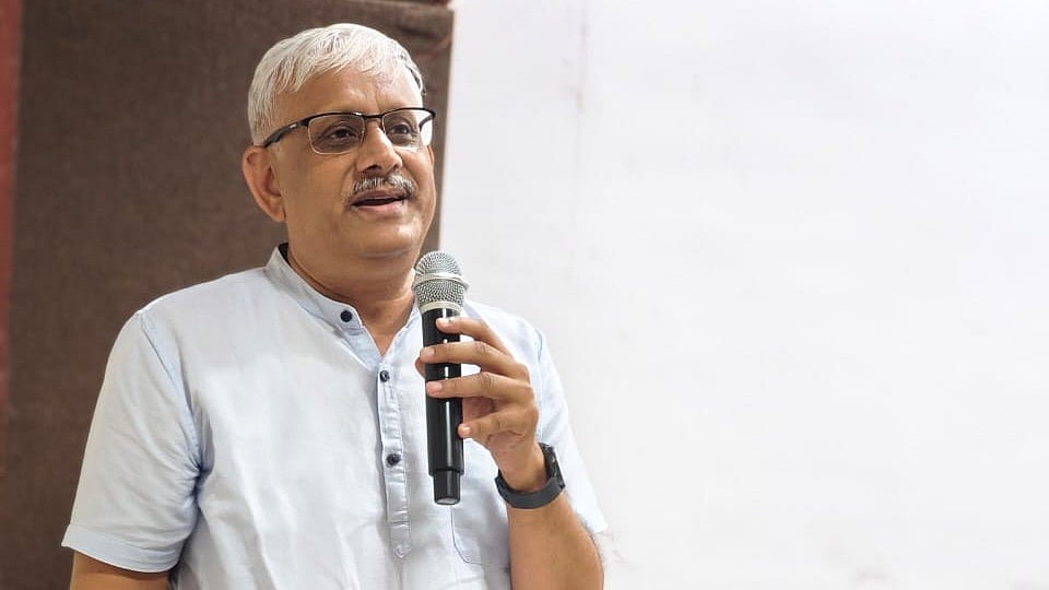 DAVV Celebrates Hindi Diwas With Literary Fervour, Highlighting Language’s Cultural Richness In Indore | FP Photo