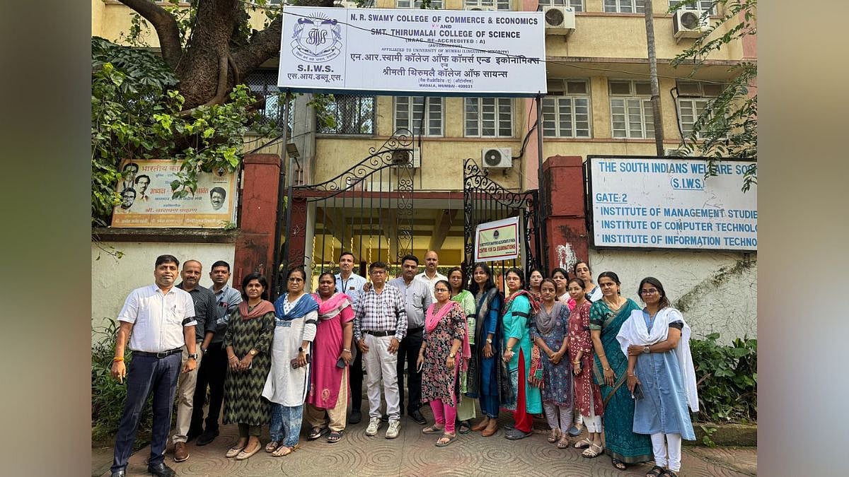 Mumbai News: SIWS Junior College Staff Protest Against Vice-Principal In Wadala, Alleging Harassment...