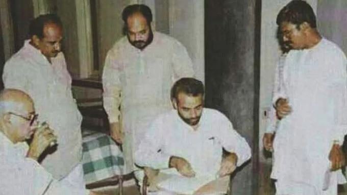 Narendra Modi with LK
Advani & Amit Shah