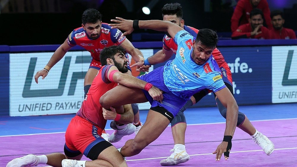 Pro Kabaddi League Season 12: Bengal Warriorz Outclass UP Yoddhas 41-37