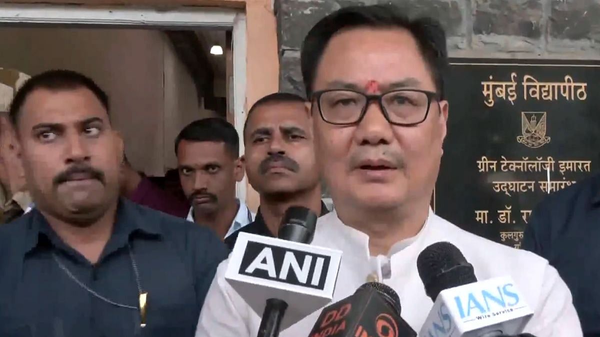 Mumbai Crime: 52-Year-Old PhD Student Booked For Assaulting Security Guard During Union Minister Kiren Rijiju’s Mumbai University Visit