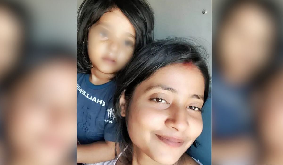 Anjali with her 3-year-old daughter | X/@arvindchotia