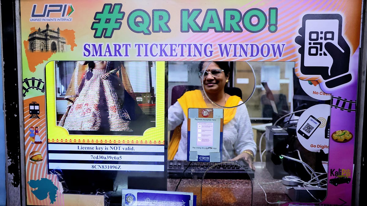 Online Train Booking: Convenience and Real-Time Updates