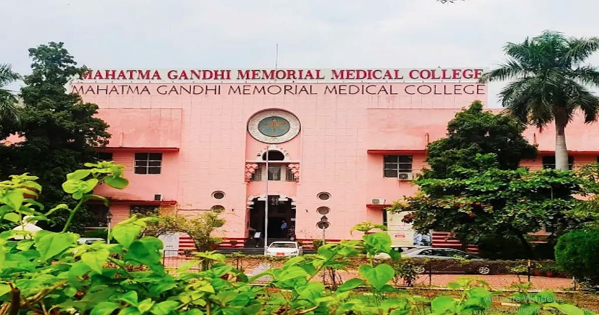 MPSIC Imposes ₹10K Fine On Indore's MGM Dean For Right To Information Act Violation