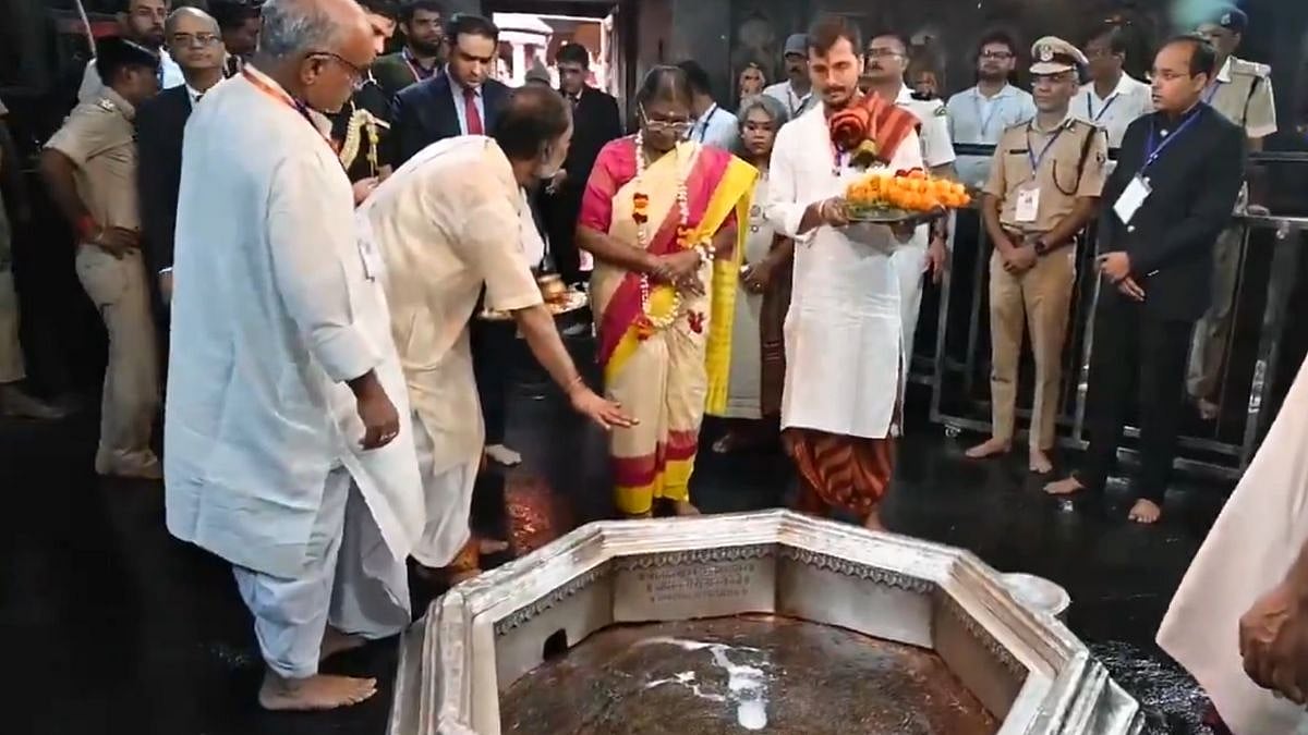 Historic First: President Droupadi Murmu Performs Pind Daan & Shraaddh Of Her Ancestors At Gayaji -...