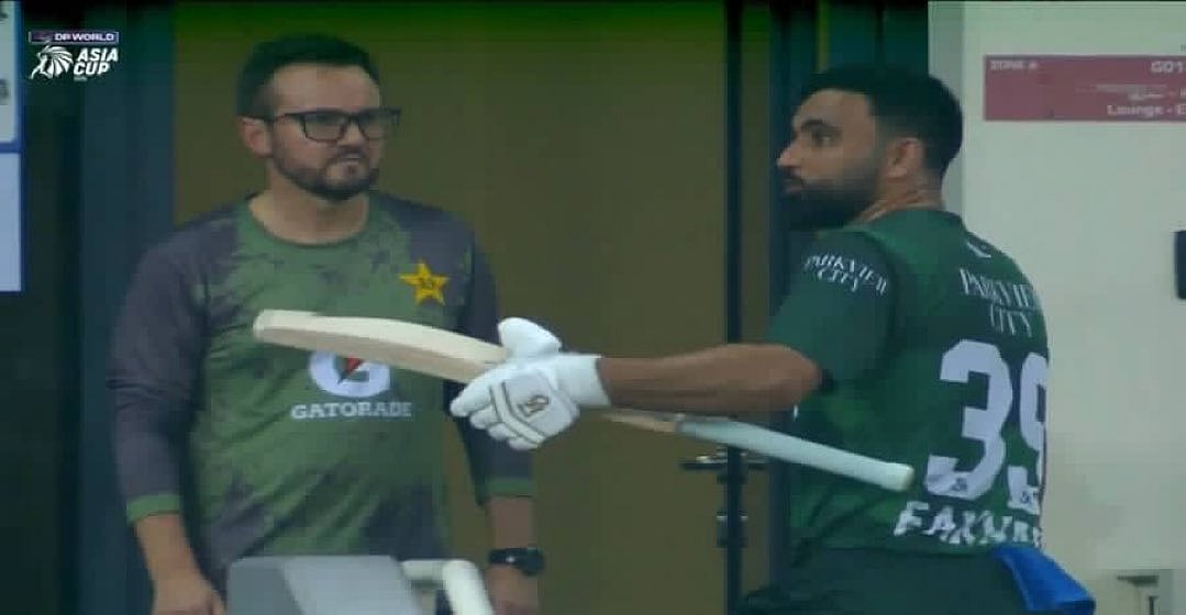 Asia Cup 2025: Did Fakhar Zaman Complain To Pakistan Coach Mike Hesson About His Dismissal In IND vs PAK Asia Cup 2025 Super 4 Clash?