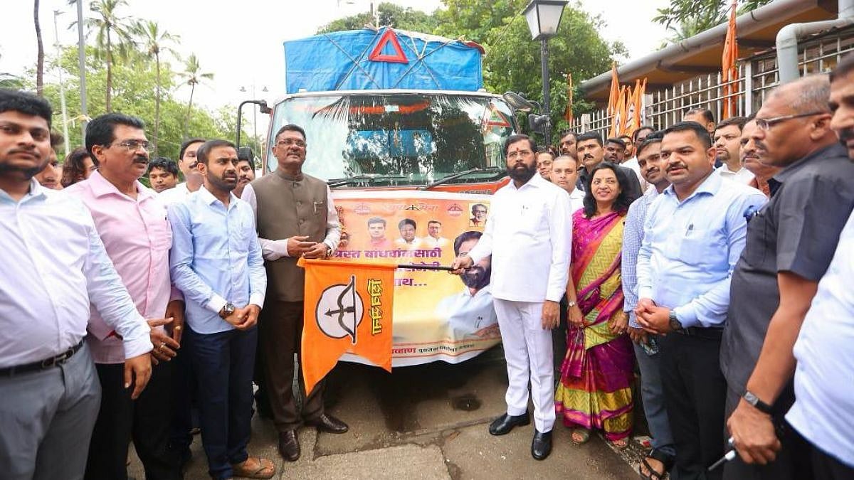 Maharashtra News: Deputy CM Eknath Shinde Assures Farmers Of Support During Marathwada Flood Crisis; Ministers To Tour Flood-Hit Areas (VIDEO)