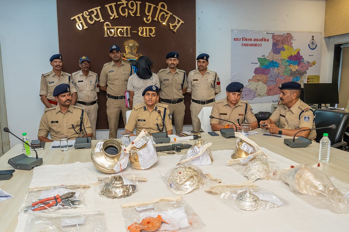 Dhar Police Arrest Temple Theft Suspect, Recover Stolen Goods