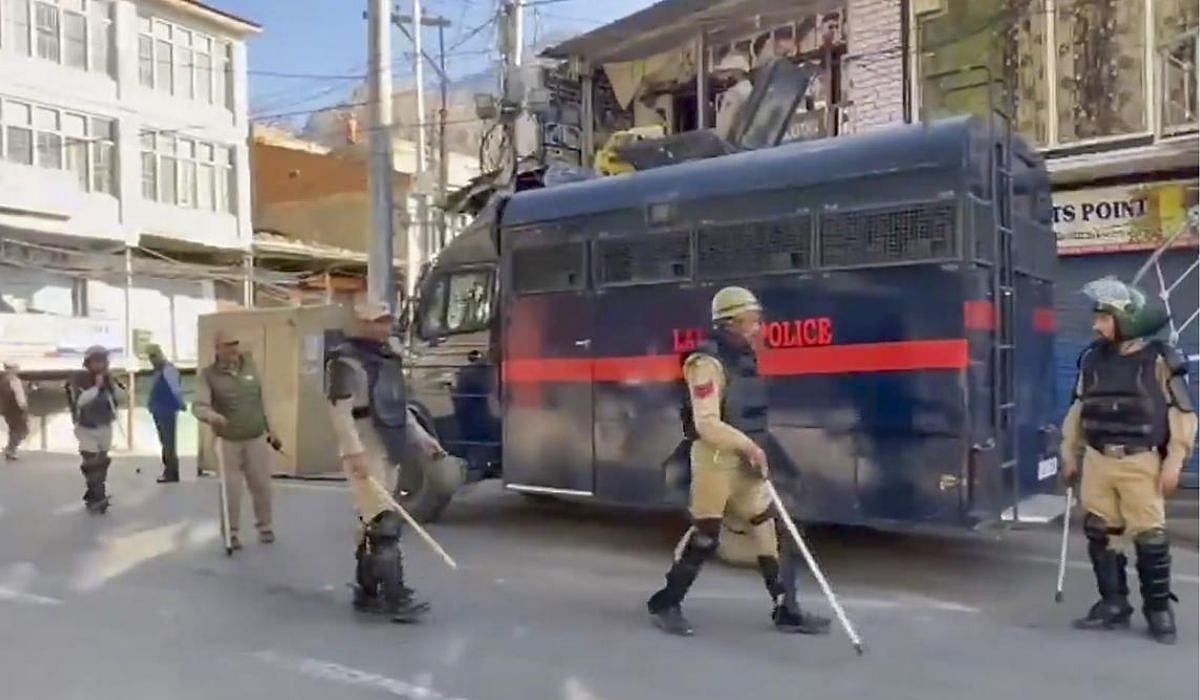 Curfew Imposed In Leh, Heavy Security Deployed; 4 Dead & 50 Detained Amid Violent Clashes - VIDEO