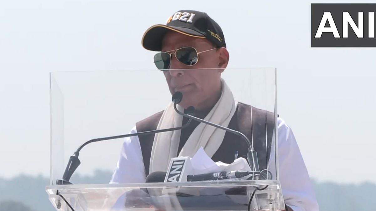 '1971 War To Kargil Conflict, From Balakot Airstrike To Operation Sindoor': Defence Minister Rajnath Singh Pays Tribute To 'National Pride' MiG-21