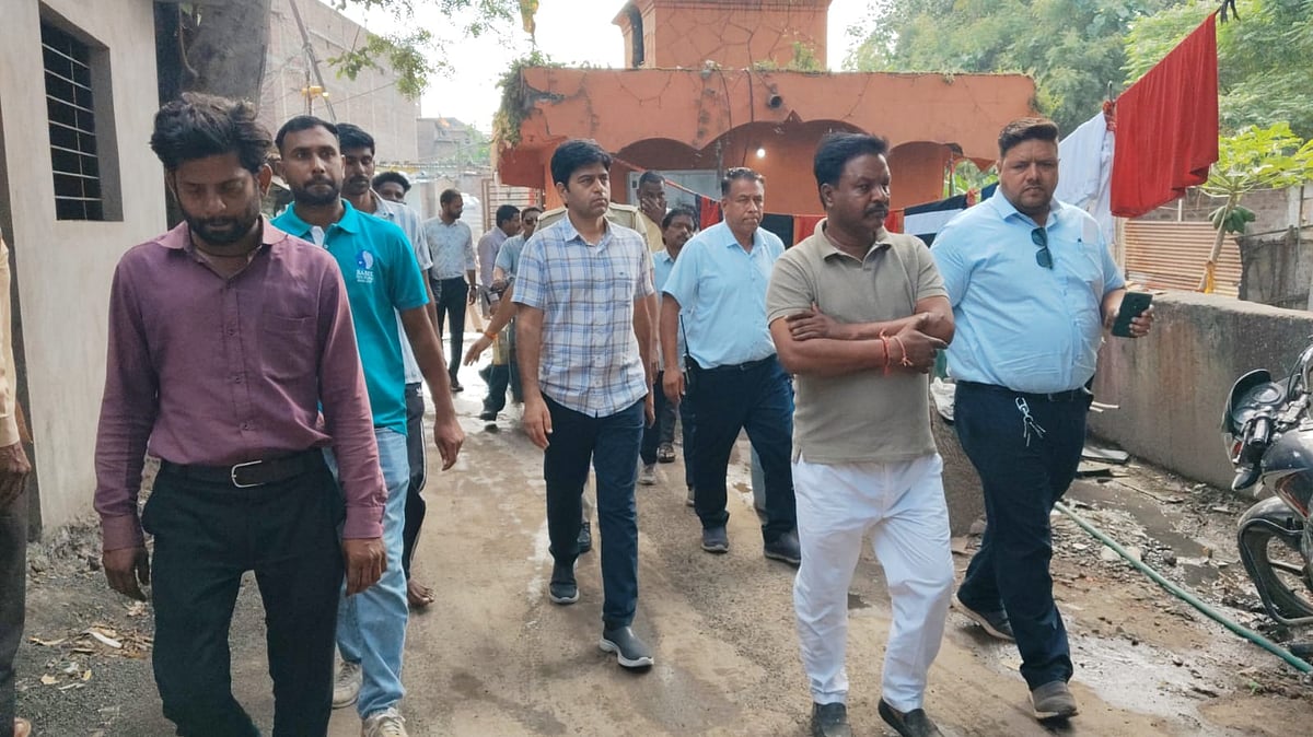 Indore News: Municipal Commissioner Dilip Kumar Yadav Orders For Planning 24x7 Water Supply For A Ward | 