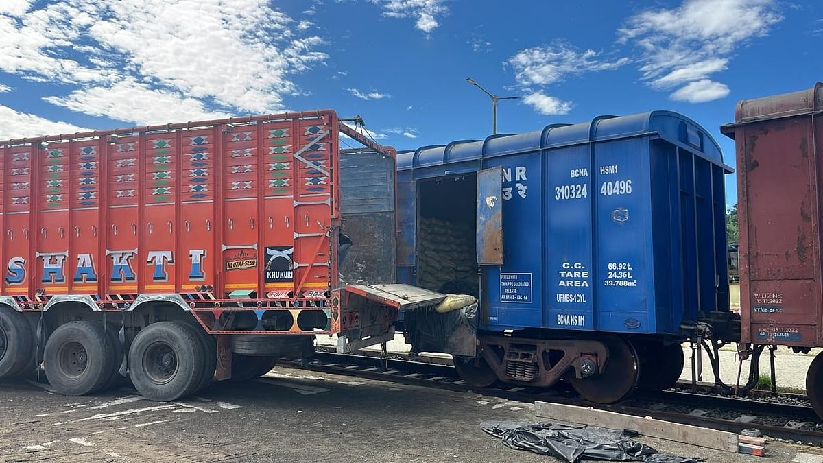 NFR Places First Ever Cement Rake at Molvom