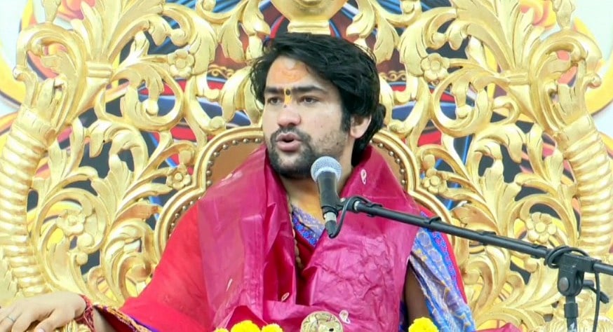 'Unhi Beta-Betiyo Ko Entry Di Jaye…' Dhirendra Shastri Demands Only Properly Dressed Should Be...