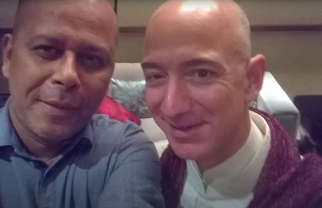 Narendra Kumar with Jeff Bezos
