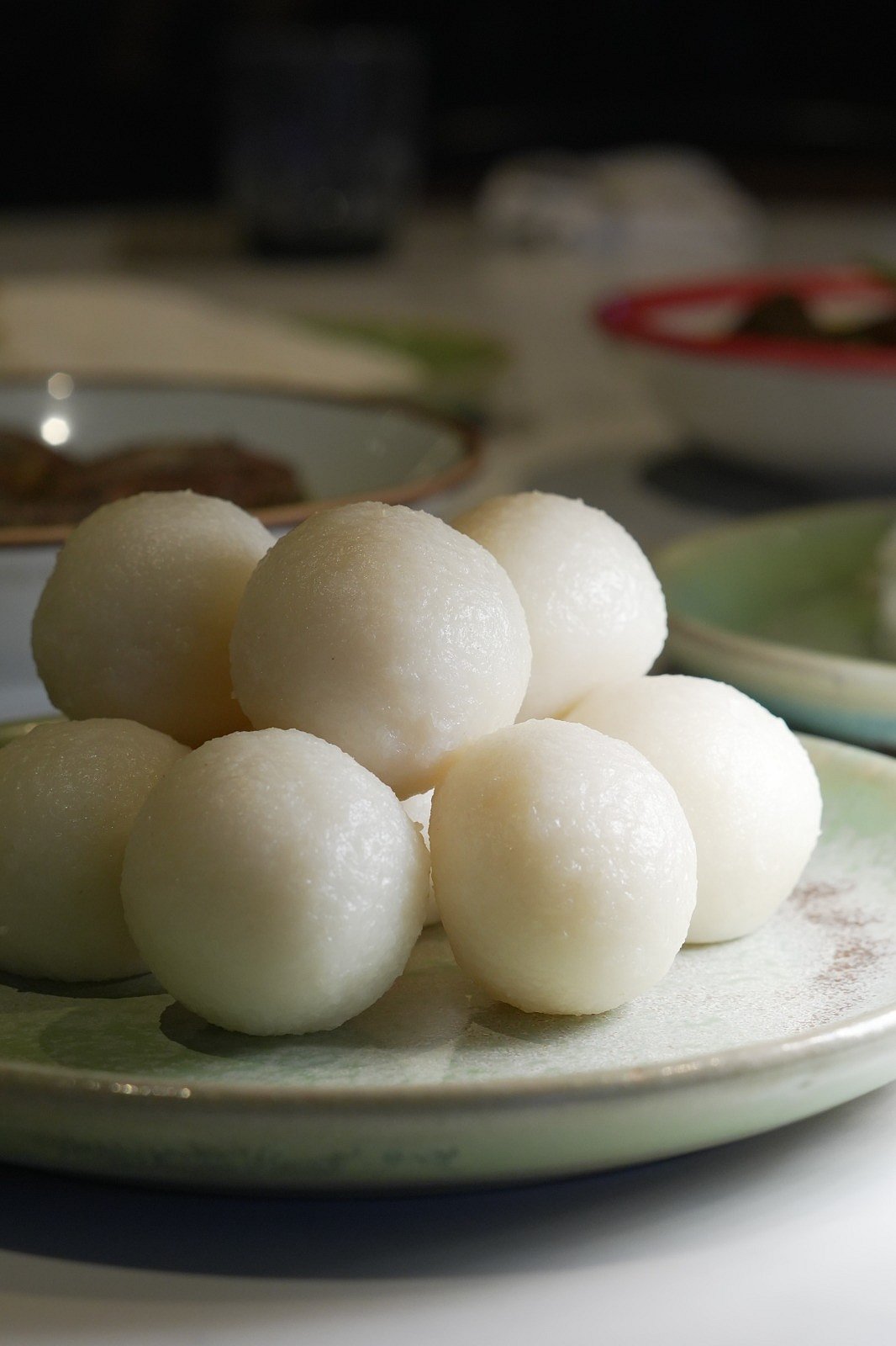 Kadambuttu