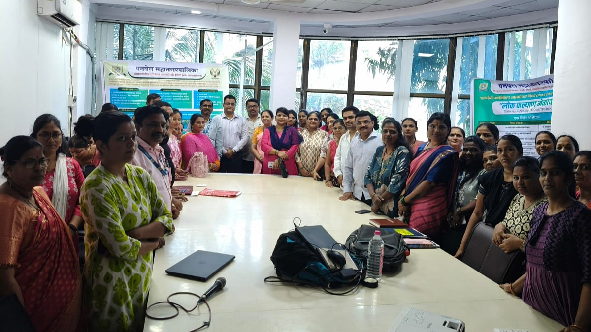 Panvel Municipal Corporation Holds Welfare Fair And Training For Street Vendors Under 'PM SVANidhi'...