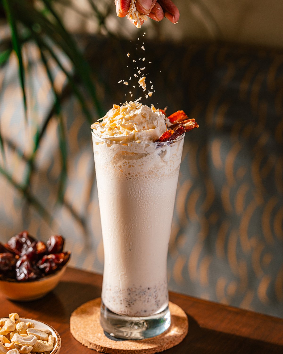 Salted dates and cashew milkshake