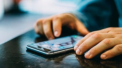 article-image