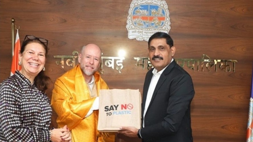 article-image