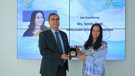 article-image