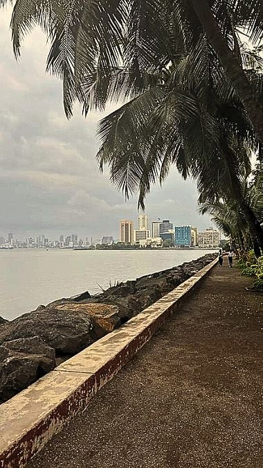 Mumbai Guide: Travelling To Cuffe Parade By Metro 3? Check Out THESE Famous Eateries Nearby
