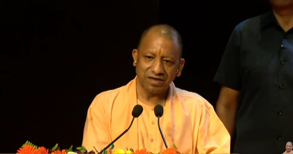 'Whoever Spoils Diwali Celebrations Will Be Behind Bars': CM Yogi Adityanath Warns Miscreants; VIDEO