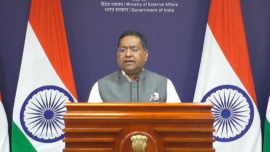 MEA Rebuts Donald Trump's 'Russian Oil' Claim, Says No Call Between Modi & US President