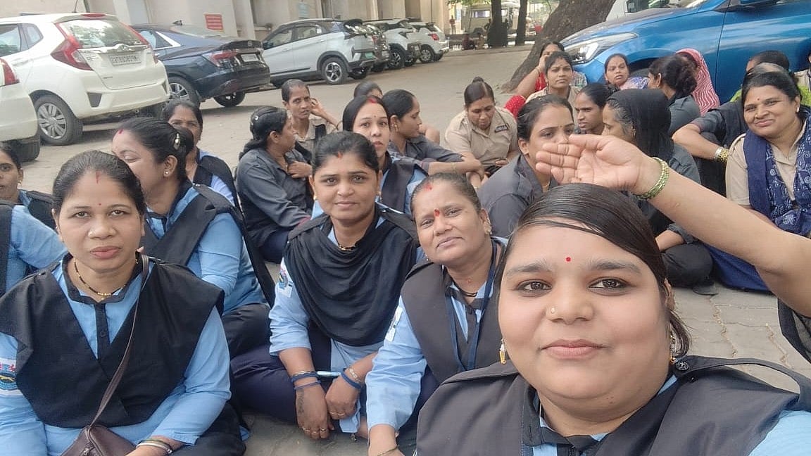 Indore News: Outsourced Staff Strike At MY, MTH Compound Hospitals Hits Services