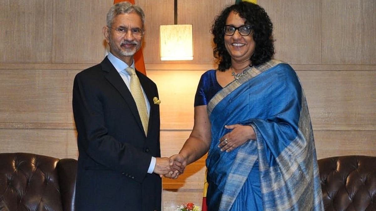 New Delhi: EAM Jaishankar & Sri Lankan PM Harini Amarasuriya Discuss Cooperation In Education &...