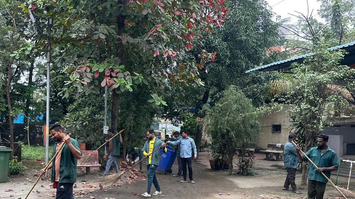 Sanitation teams in Panvel conduct deep cleaning across cremation grounds and neglected areas as part of the “Clean Diwali, Happy Diwali” campaign