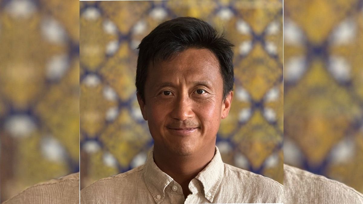 Apple's AI Search Chief Ke Yang Set To Exit Company To Join Meta Escalating Talent War