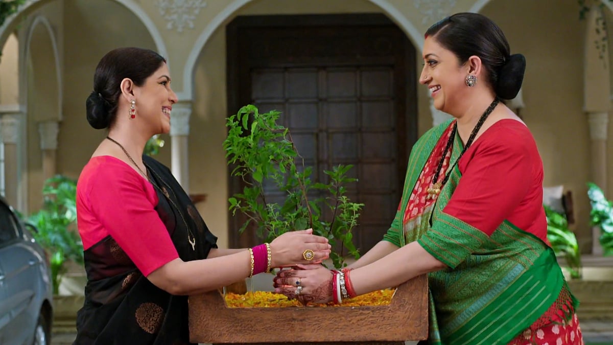 Kyunki Saas Bhi Kabhi Bahu Thi 2 Written Update, October 18: Parvati & Om Come To Meet Tulsi &...