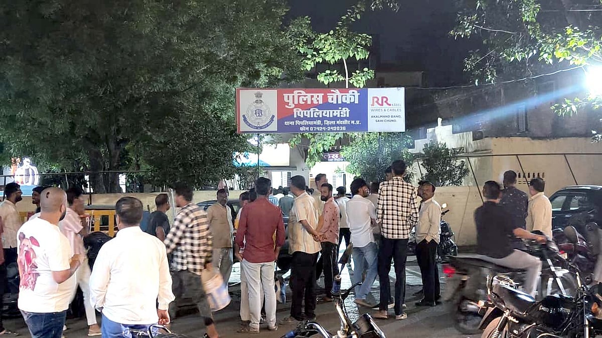 MP News: SP Suspends ASI For Thrashing Youths Over Minor Car Collison In Mandsaur |