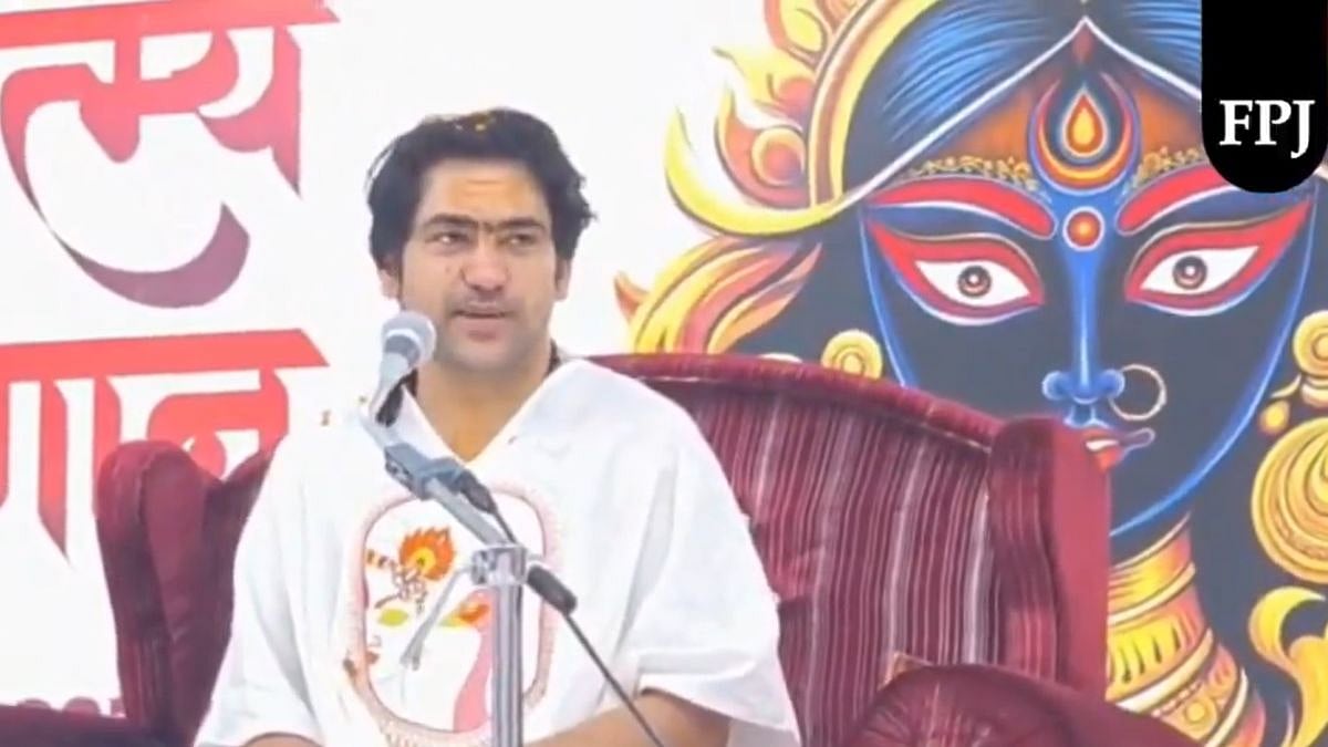 MP News: ‘Patakhe Se Darr Lagta Hai, Par Gyaan Dene Walon Ka Gyaan Fail Karenge,’ Says Bageshwar...