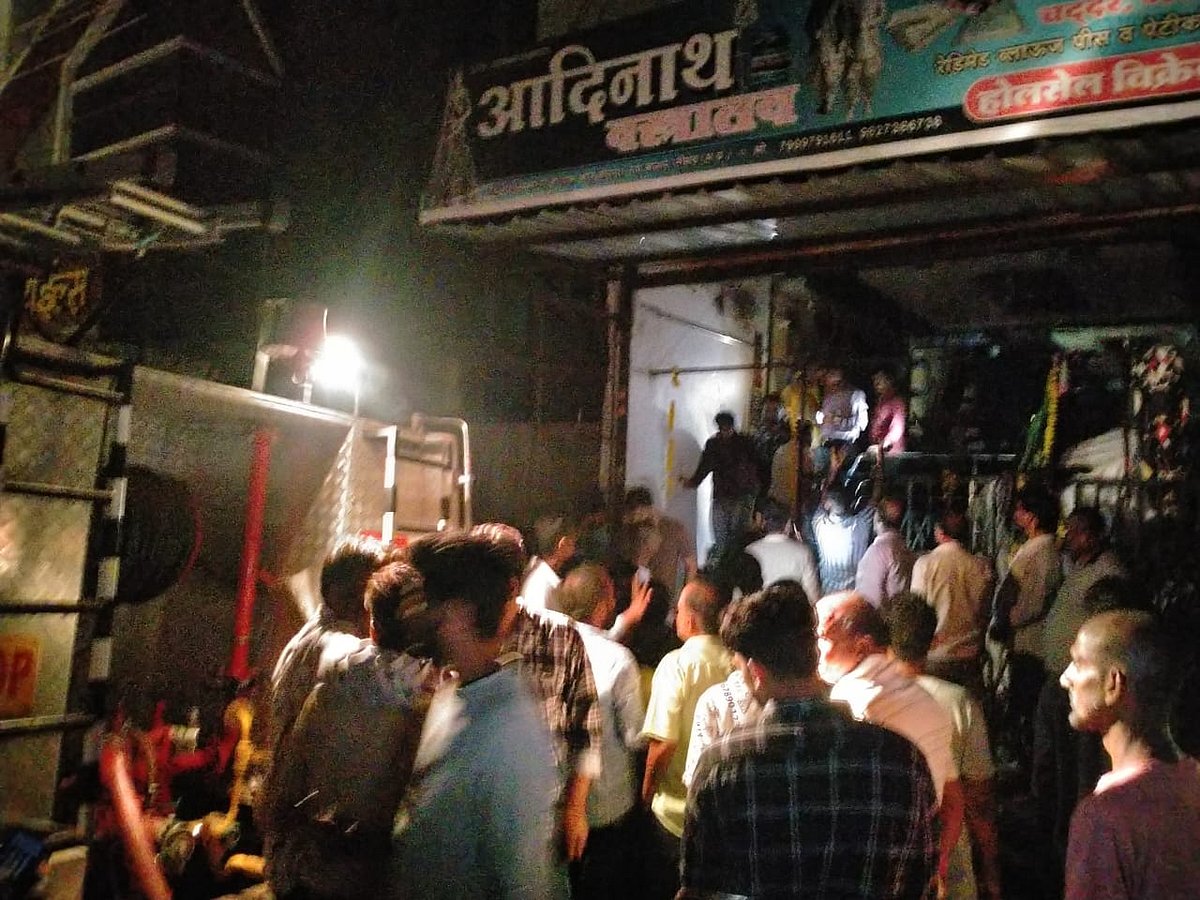MP News: Massive Fire Destroys Adinath Vastralaya In Neemuch; Blaze Doused After Hours of Overnight...