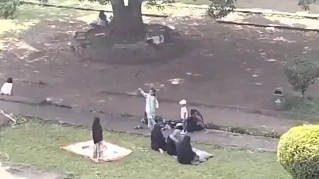 Maharashtra: 3 Women Booked After Video Goes Viral Showing Namaz Being Offered Inside Pune's Shaniwarwada | X @Medha_kulkarni