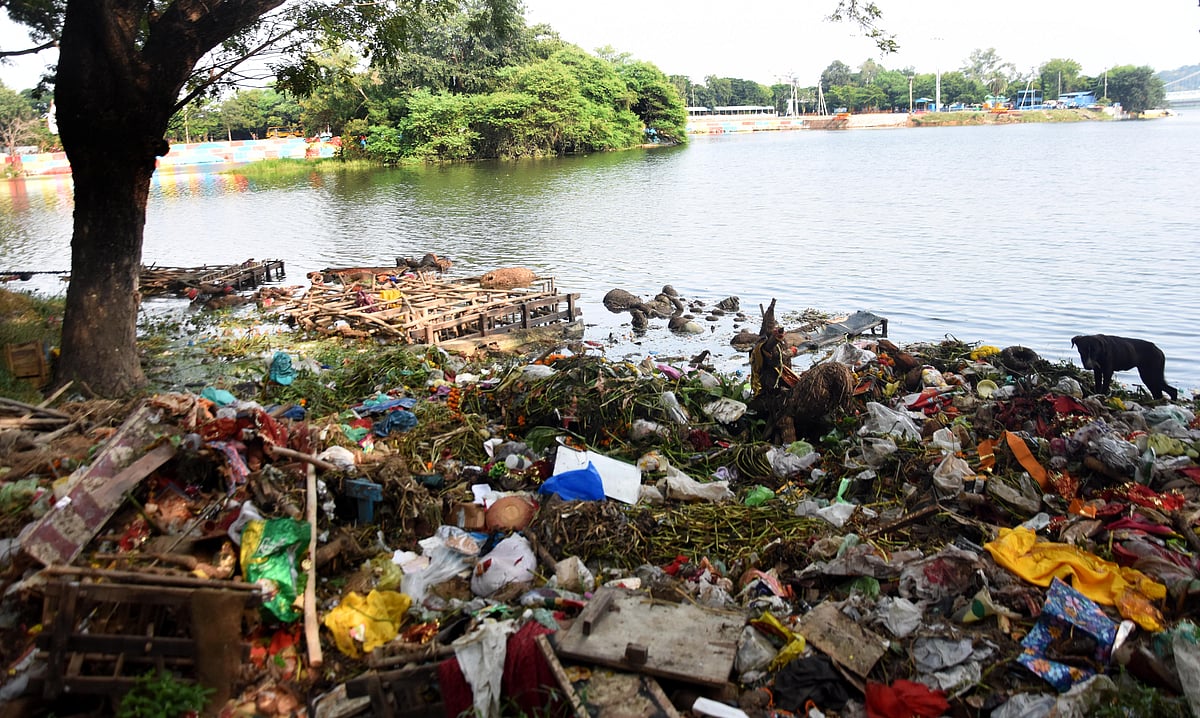 Bhopal News: Durga Visarjan Waste Still Clogs City Ghats Ahead Of Chhath; Ritual Dip May Turn...
