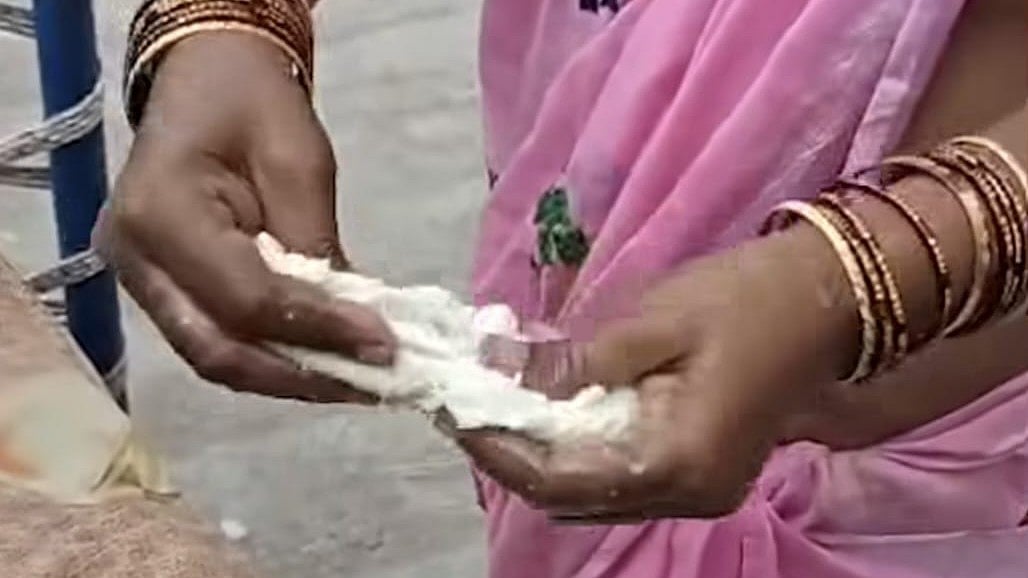 Video: Milk Turns Thick & Sticky Like Rubber In Dhule's Shirpur, FDA Takes Action