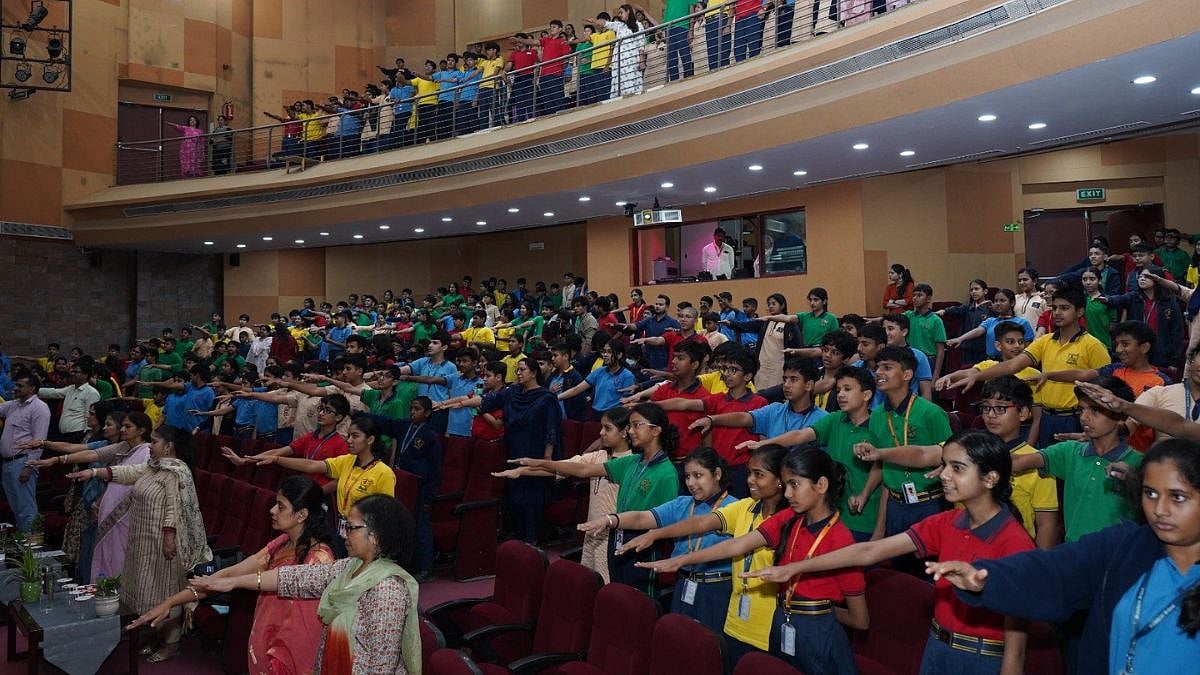 Delhi: 500+ Students & Teachers At Sanskriti School Take Pledge To Lead Drug-Free Lives