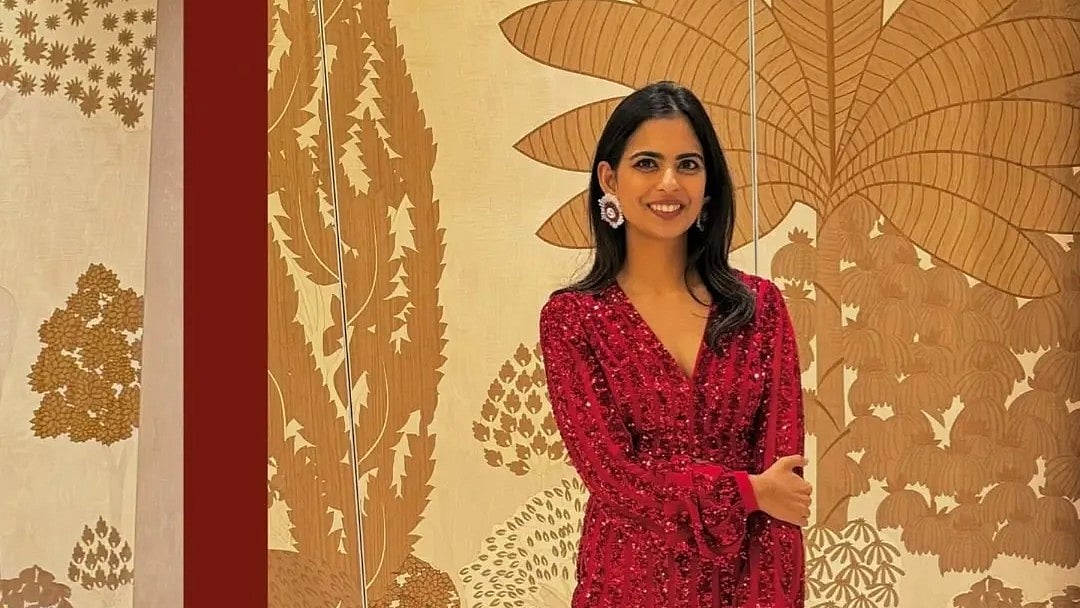 Isha Ambani Celebrates Lavish Birthday In Jamnagar Wearing A Hot Red Bejewelled Ensemble: Know Cost