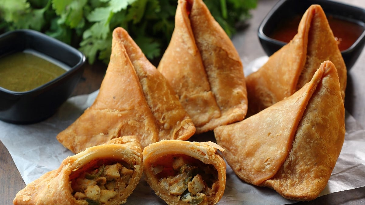 Cardiologist Reveals Hidden Cost Of Eating ₹20 Samosa: Warns Against Heart Diseases With Unhealthy...