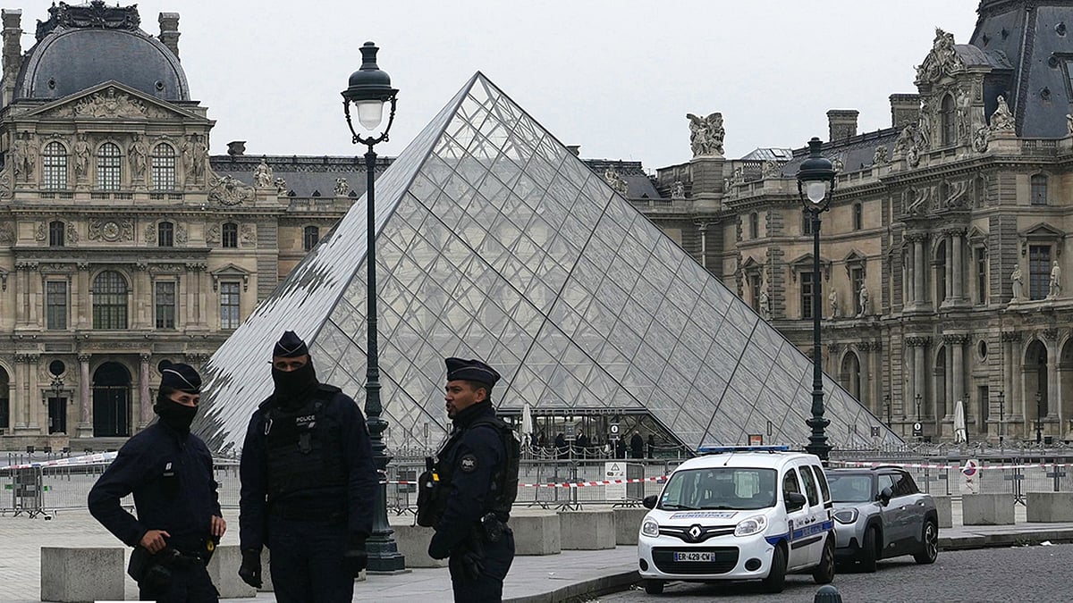 Louvre Heist: 2 Suspects In Case Arrested In Paris