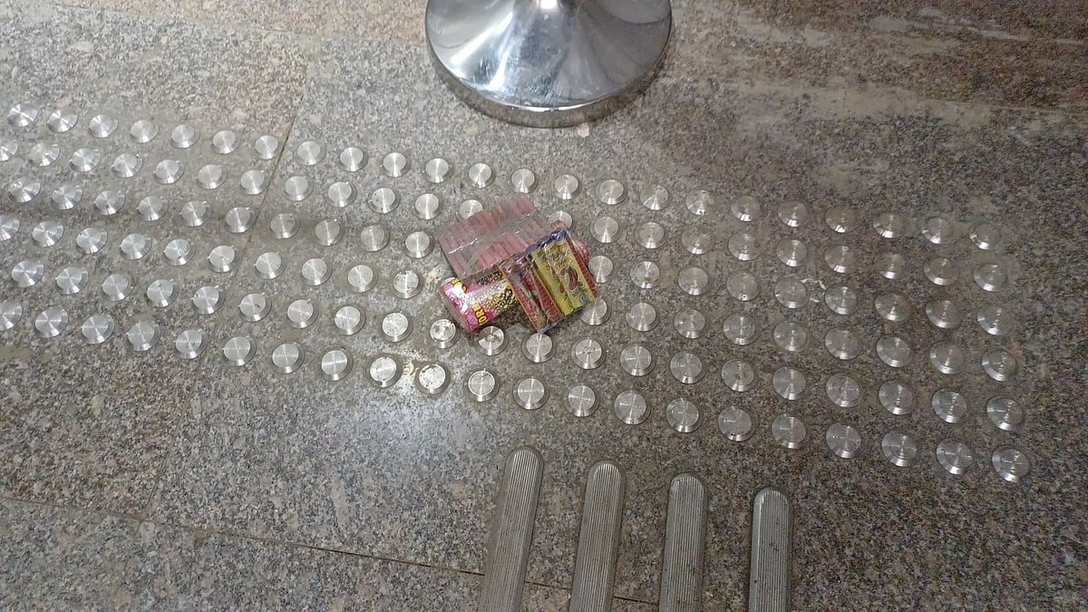 The firecrackers placed at CSMT Metro Station