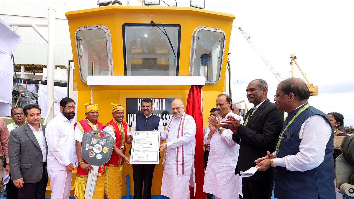 Amit Shah Launches Deep-Sea Fishing Boat Distribution In Mumbai; Cooperative Model To Boost Fishermen’s Income