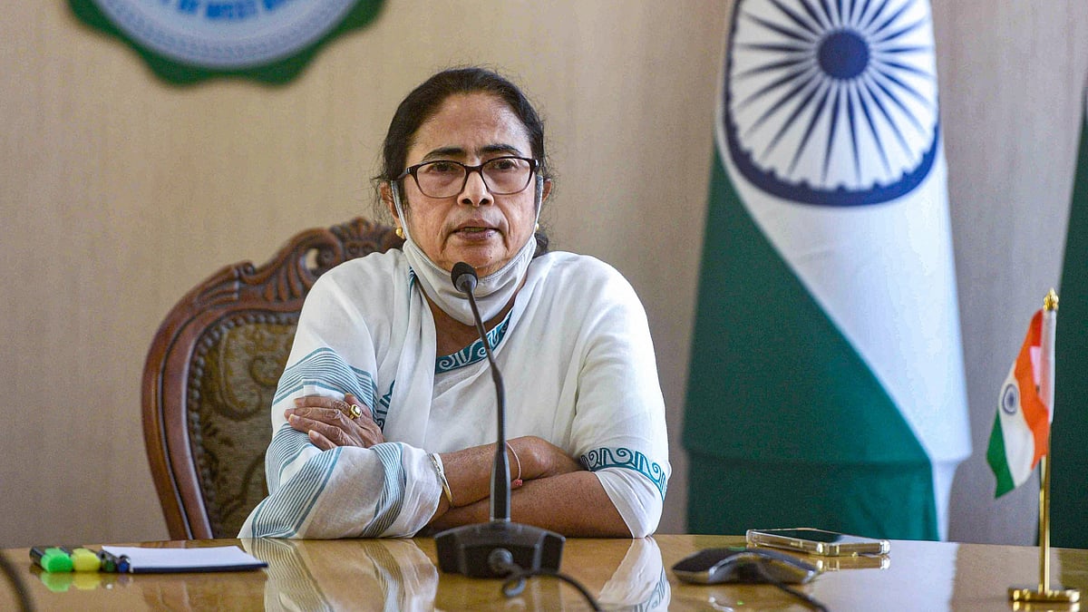 West Bengal Govt Transfers Over 200 Bureaucrats Ahead Of EC Roll Revision Announcement