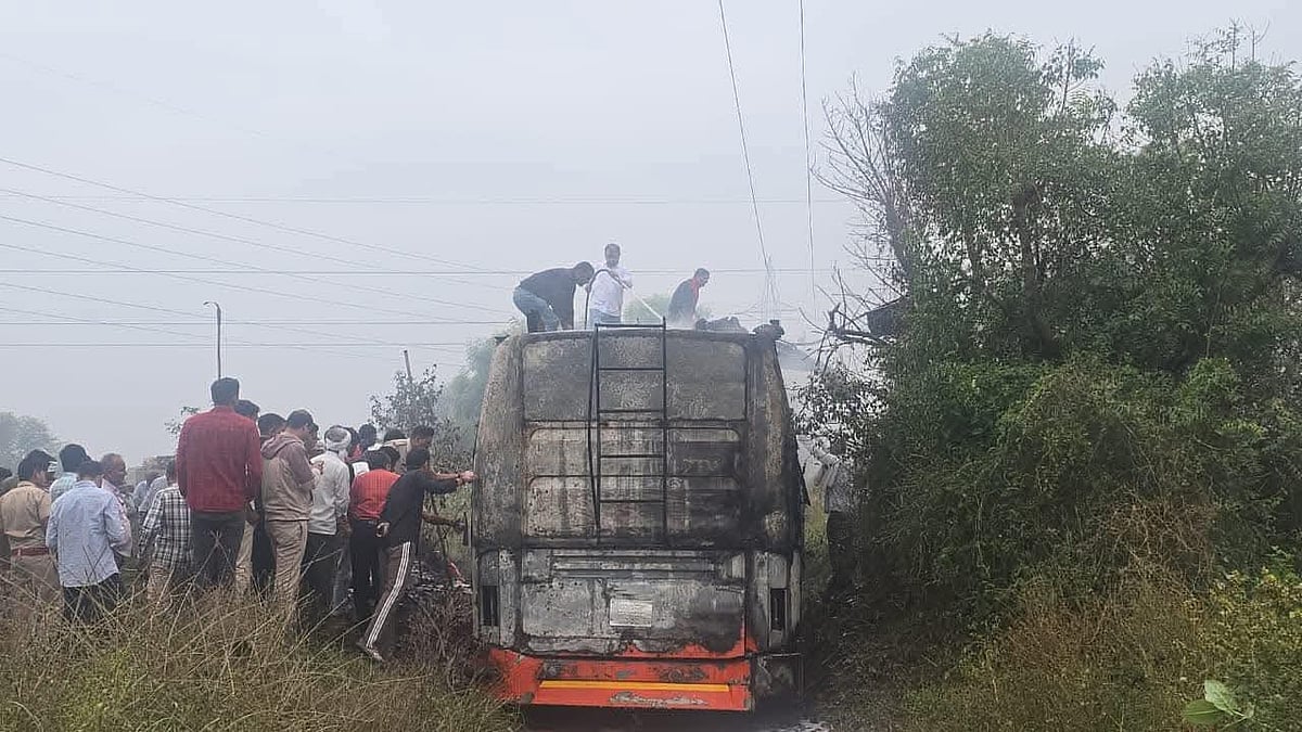 Jaipur Tragedy: 2 Dead, 6 Injured As Bus Gets Electrocuted After Touching High-Tension Line - VIDEO
