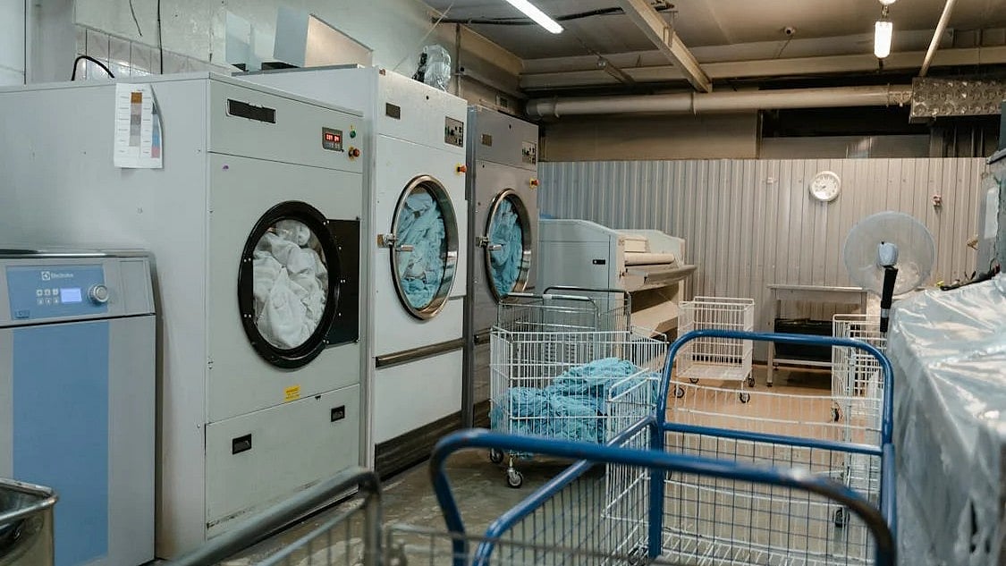 Maharashtra Approves ₹26.7 Crore For Purchasing Washing Machines For Hostels Run By Social Justice Dept 