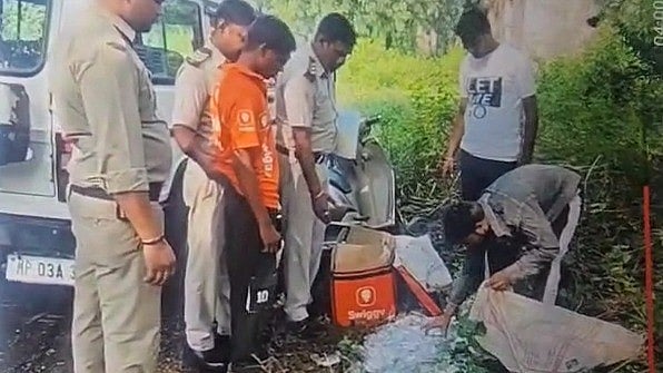 MP News: Posing As Swiggy Delivery Boy, Man Caught With 300+ Bottles Of Illegal Liquor In Jabalpur